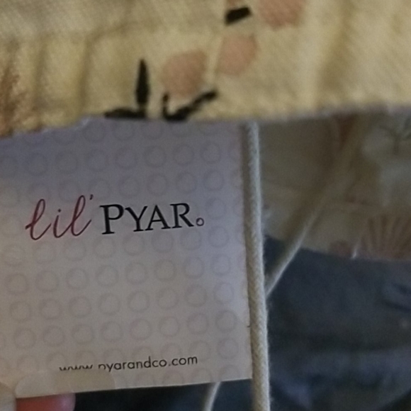 NWT lil' PYAR-Fabric Hot air balloon mobile-pink/cream floral pattern - Picture 5 of 6